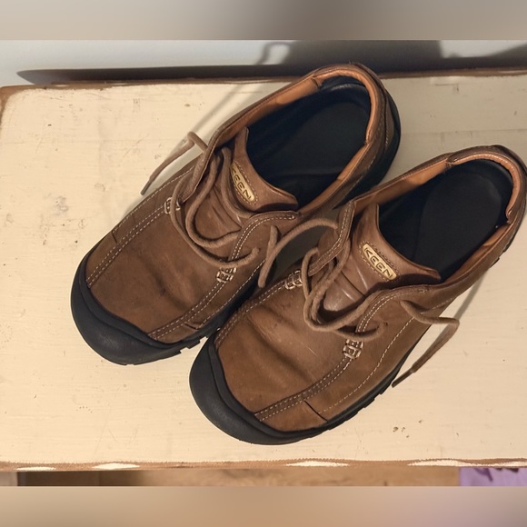 KEEN Men's Tan Leather Oxfords - Picture 2 of 7